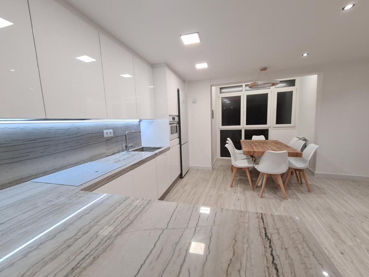 104A Apartamento Para 8 Personas Gijón Exteriör bild